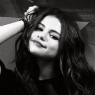 SELENE GOMEZ